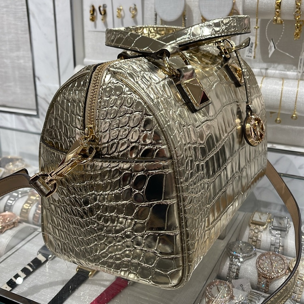 Michael Kors Grayson Md Metallic Crocodile Embossed Leather Satchel
Pale Gold - Picture 11 of 16